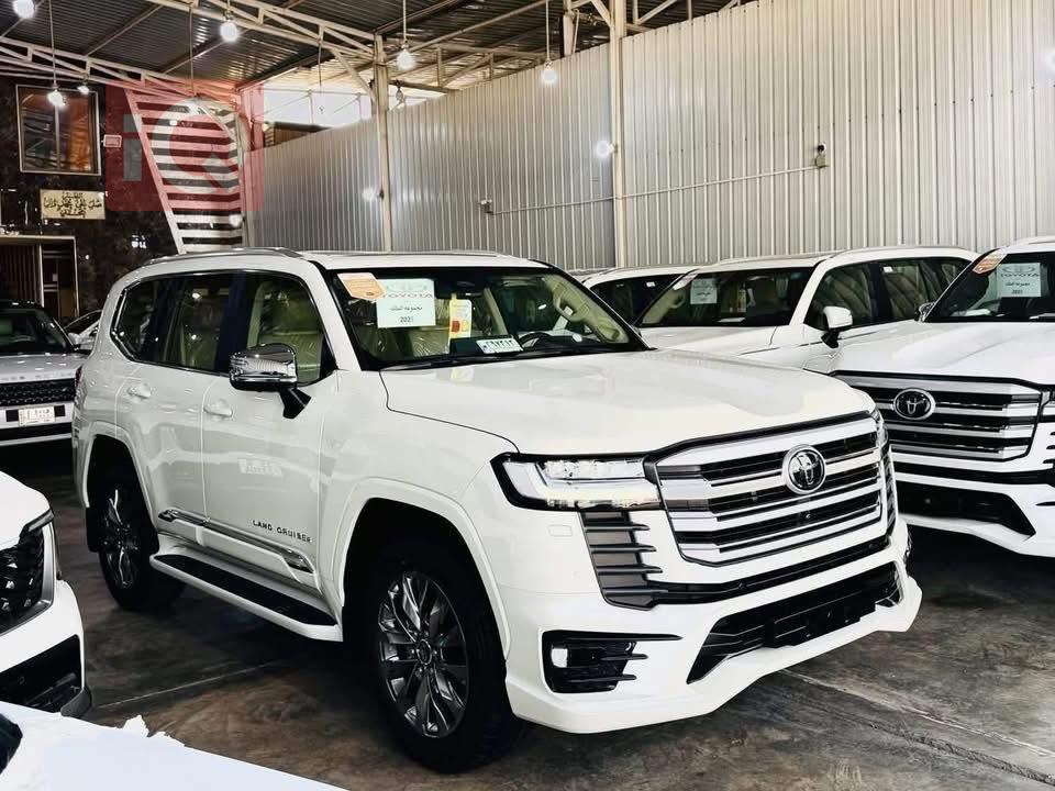 تويوتا لاندكروزر